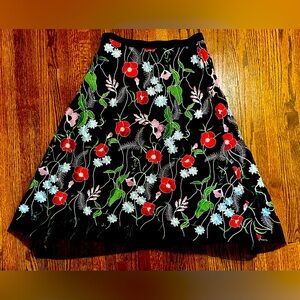 New Black Flowered Eva Franco Boutique A-Line Embroidered Tulle Skirt